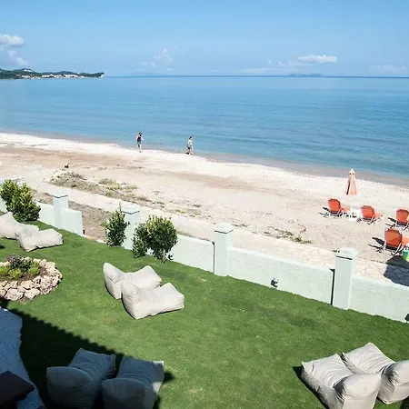 Hyacinthus-cressida Seaside Apartment Acharavi (Corfu)